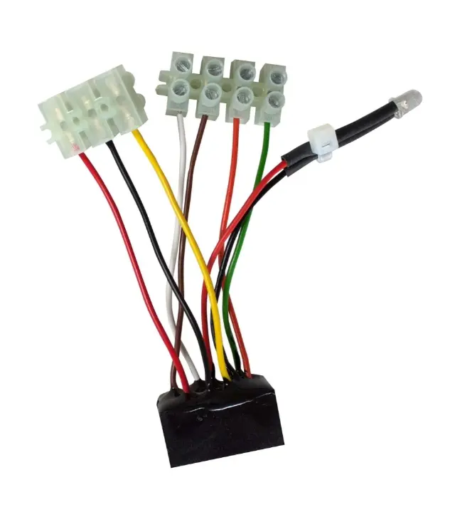 Univerzální elektronický modul pro aktivaci pro konv. volací systém C-TEC řady 800